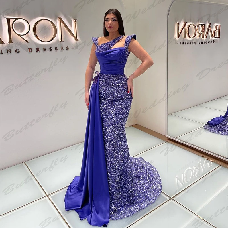 Рисунок 3 - Великолепные атласные обтягивающие вечерние платья