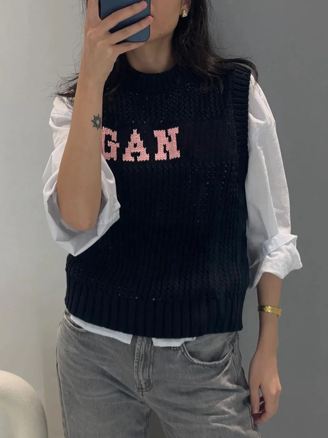 

Letter Jacquard Knitted Vest Women Autumn Clothes 2023 Hollow Out Fashion Sweater Pullovers Female Korean Jumpers Sweates Tops