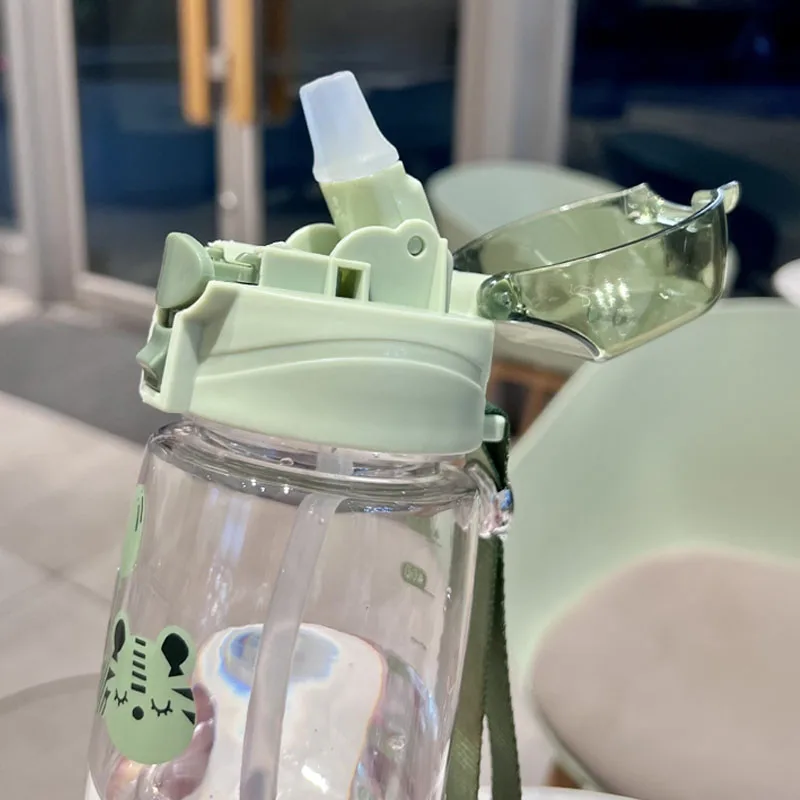 550ml Cartoon Spill-Proof Sippy Cup 3