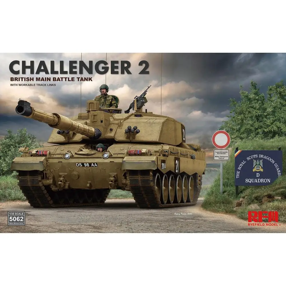 Campo Di Segale Modello Rfm Rm-5062 1/35 British Main Battle Tank Challenger 2 - Scale Model Kit
