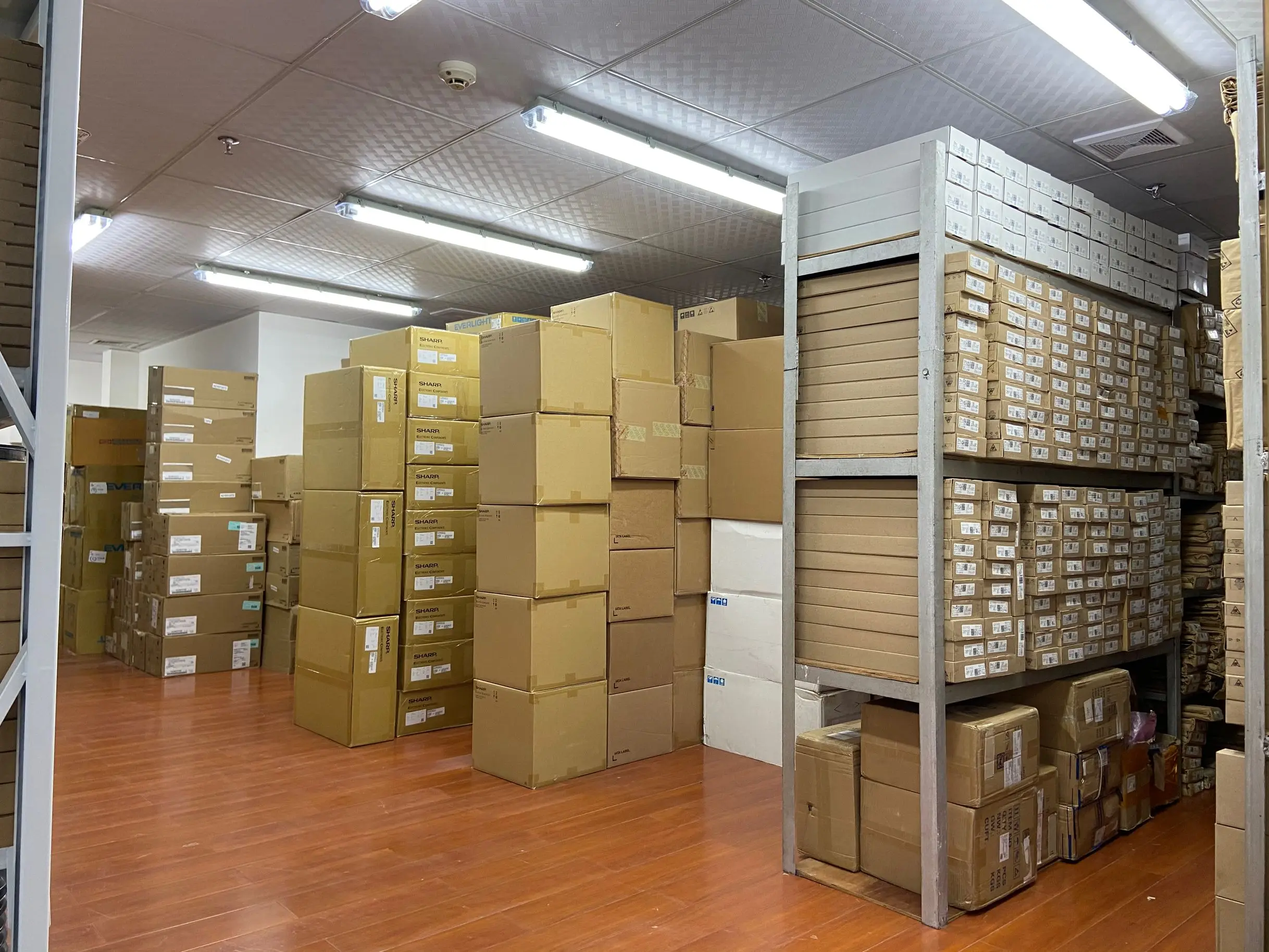 인라인 세라믹 크리스탈 오실레이터, CSTLS8M00G53-BO B0, 800G, 세라믹 오실레이터, 8MHZ 트립 핀, 새로운 오리지널 주식, 100PCs, 8M