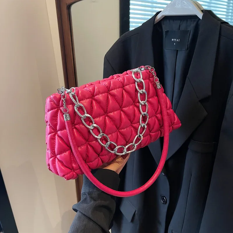 

One-shouldered underarm small square bag chain bag simple embroidered solid color tide diagonal bag