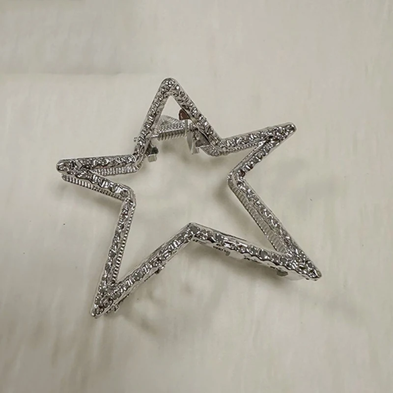 Рисунок 6 - Корейские заколки для волос со