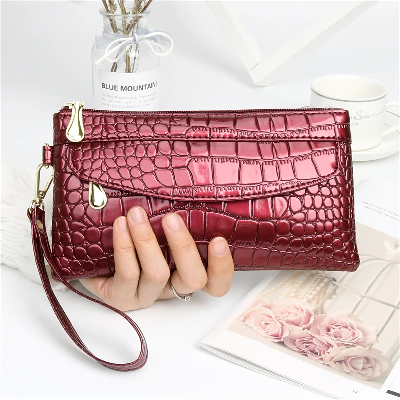 Patent Leather Women's Wallets Fallow Long Ladies Double Zipper Wallet Clutch Bag Design Red Purse Crocodile Purses