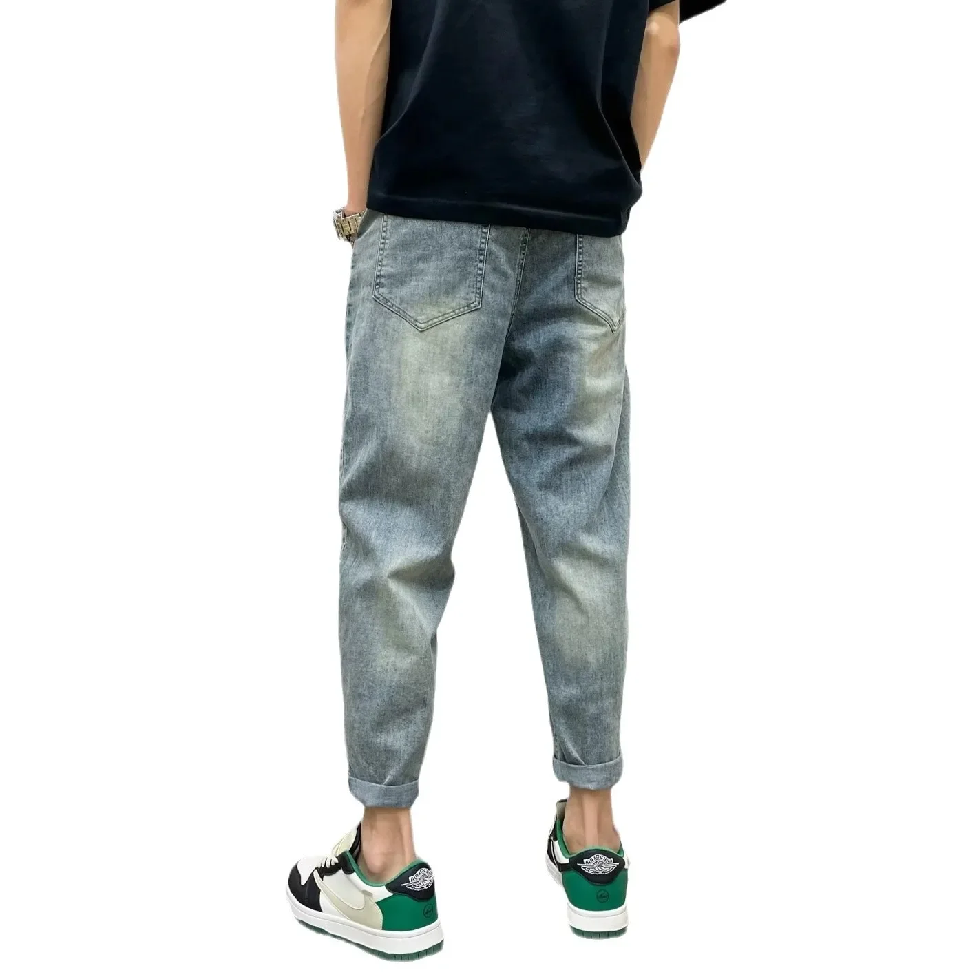 New Hot Sale Of The Season Men's Vintage Ripped Nine-Tenths Jeans Casual Handsome Trendy Loose Harlan Pants Spring Autumn Fashio