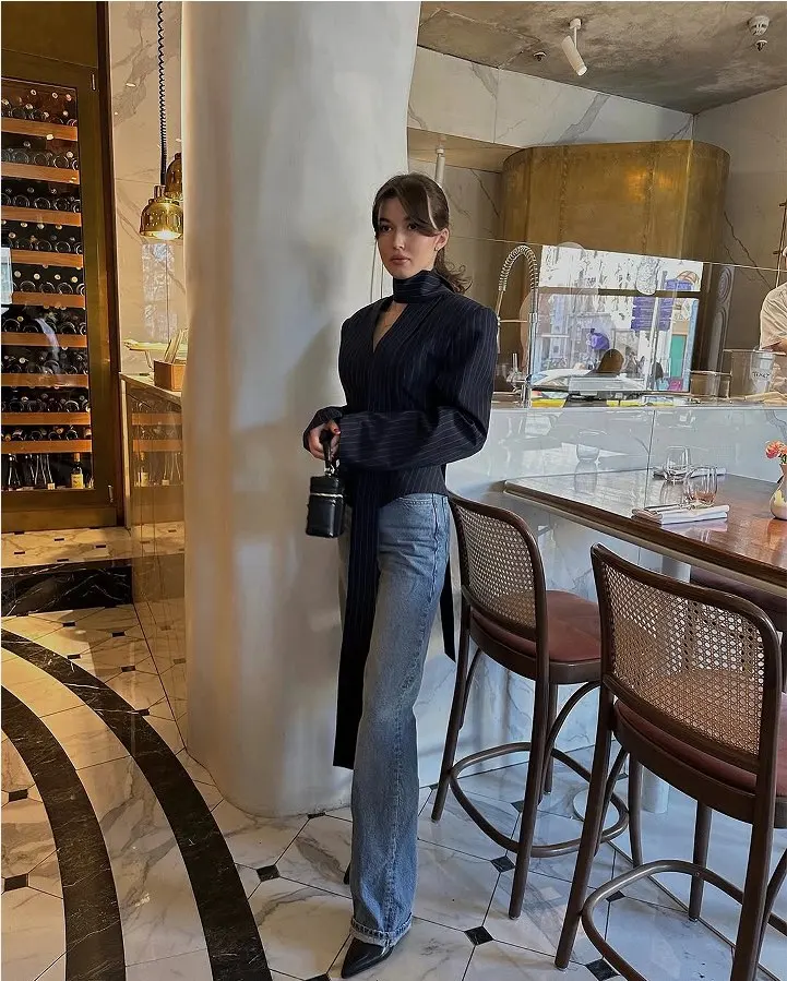 Chic 3-Piece Women's Dress Set with V-Neck Blazer & Skirt photo review