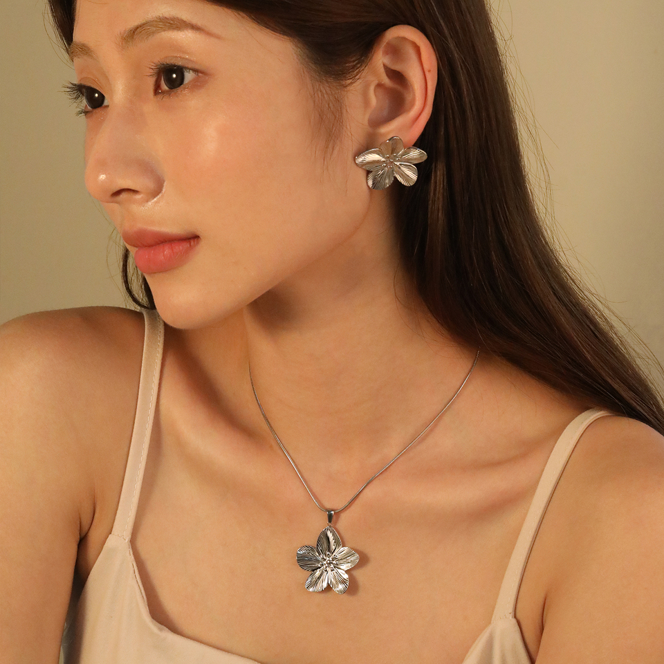 LUXUSTEEL Golden Silvery Flower Styles Pendants Necklace Earring Sets Women Stainless Steel Elegant Chain Necklace Jewelry