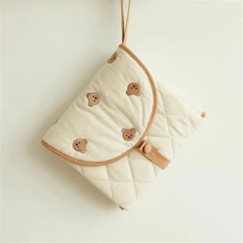 ins baby portable diaper changing pad foldable urine padding bag multifunctional baby diaper changing table urine pad