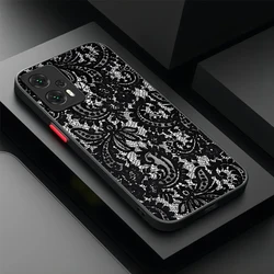 Elegant Vintage Lace Floral Design Phone Case - Xiaomi 11 Lite 5G NE (1)