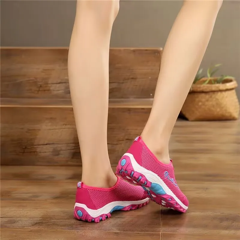 Aqua Shoes Ultra-light Quick-drying Beach Water River Walking Summer Women Breathable Sneakers Outdoor Hiking Shoes Woman