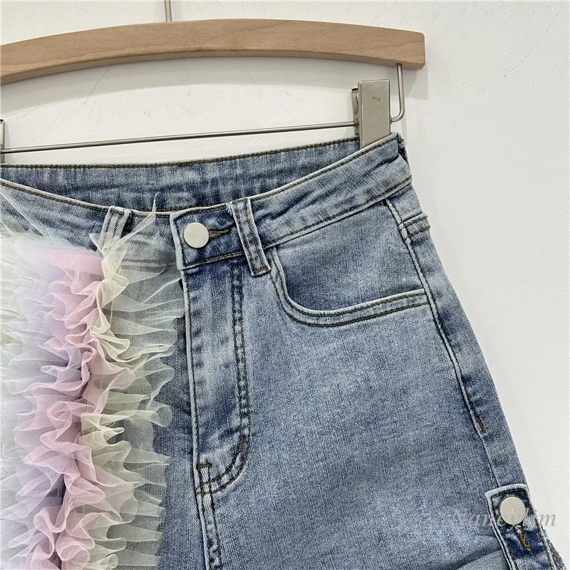 Design Sense Denim Shorts Women's 2024 New Summer High Waist Slimming Wide Leg Stitching Mesh A- Line Hot Pants Street Shorts
