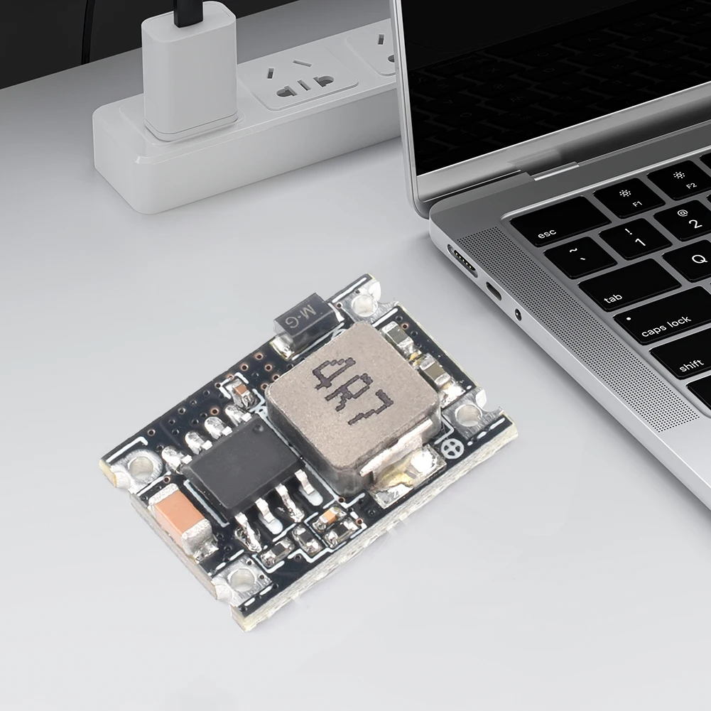 DC-DC Buck Power Supply Module Adjustable Mini Buck Power Module 5V-30V To 3.3V 5V 9V 12V 3A for Car Motorcycle Battery Charging