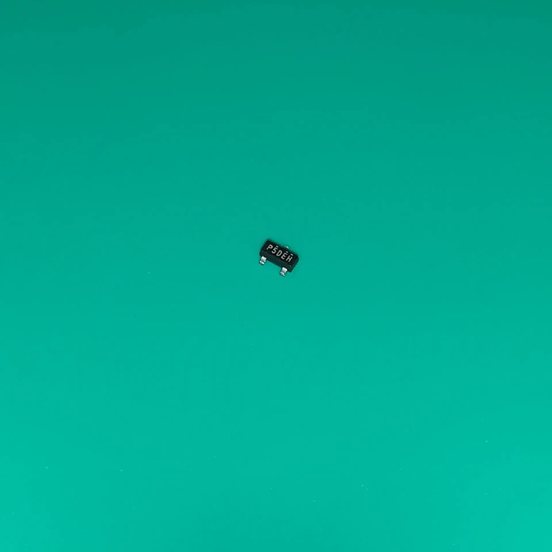SI2312CDS-T1-GE3 SOT23-3 P5JDW P5 SI2312CDS SI 2312 CDS MOSFET N-CH 20V 6A P5DEH SI2312CDST1-GE3 SI2312CDS-GE3 SI231