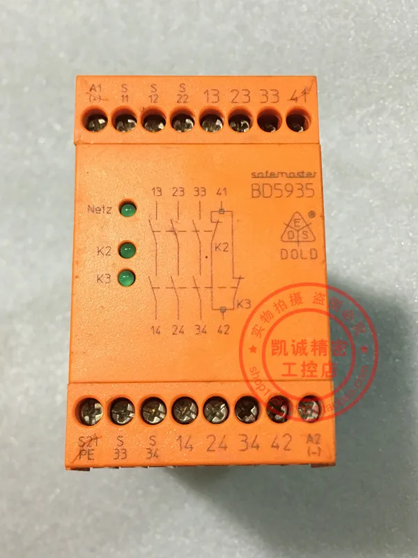 

Original German Dodd BD5935 Safety Relay DOLD BD5935.48 Genuine In Stock