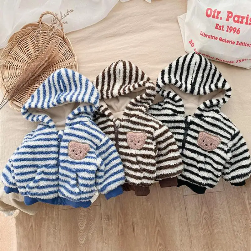 

Детская флисовая куртка с капюшоном, с мультяшным медведем