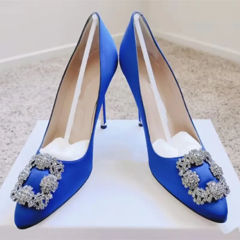 

Women's Flat Heel Shoes 2024 Spring and Autumn New Fashion Rhinestone Square Button Banquet Shallow Mouth Boat Shoes