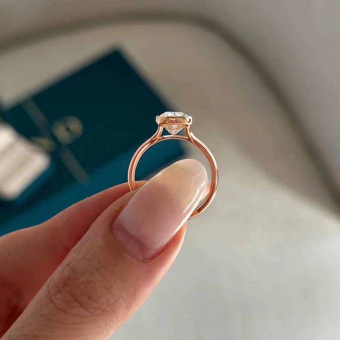 Exquisite Rose Gold Engagement Ring for Women - High-quality Shiny AAAA Zircon Jewelry Anniversary Gift - 2