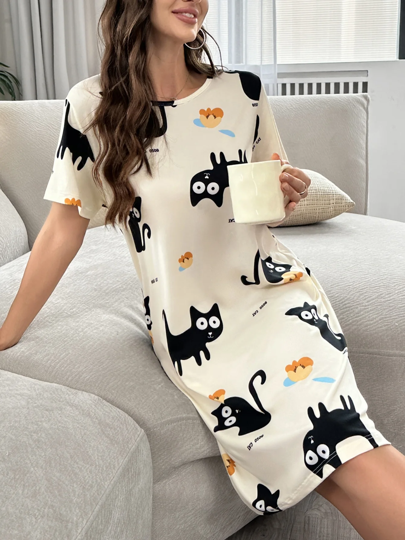 Classic striped comfortable simple sweet pink nightgown for women's home wear nightgown