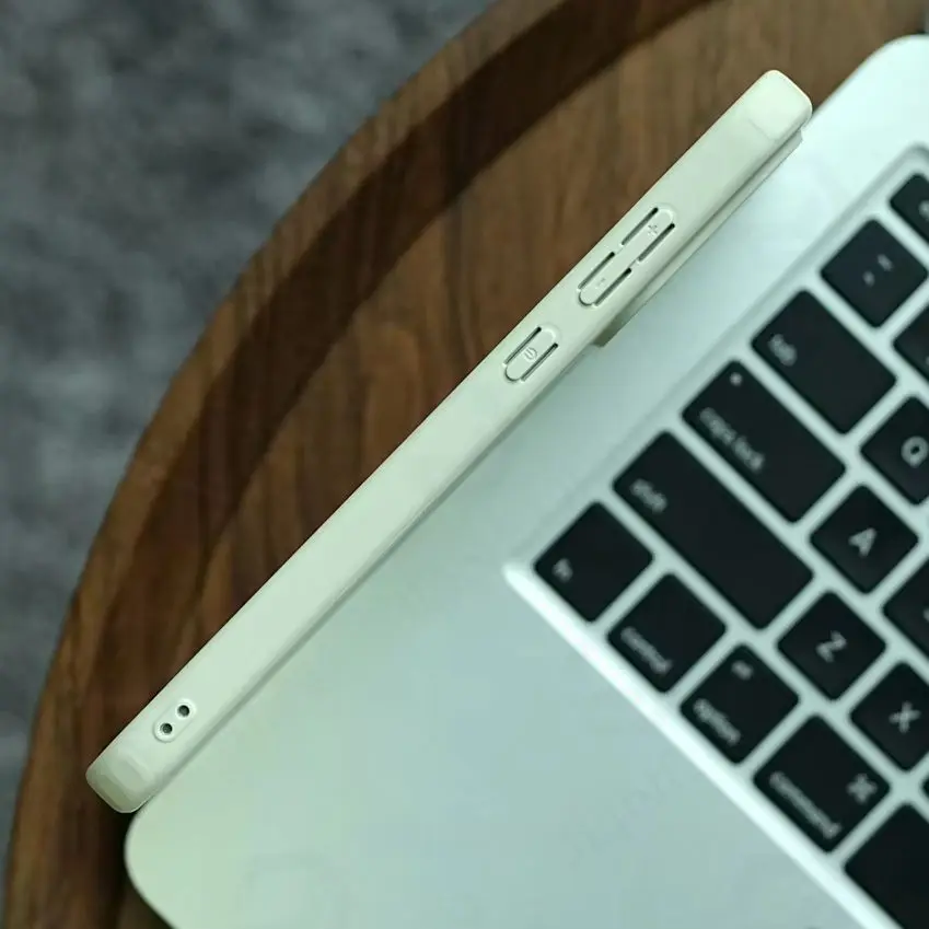 MagSafe Premium Matte Translucent Armor Case – Magnetic, Skin-friendly, Wireless Charging Slim Cover