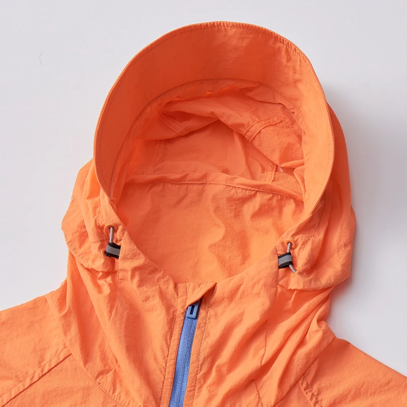 Lightweight Hooded Hiking Jacket with Packable Outdoor Design