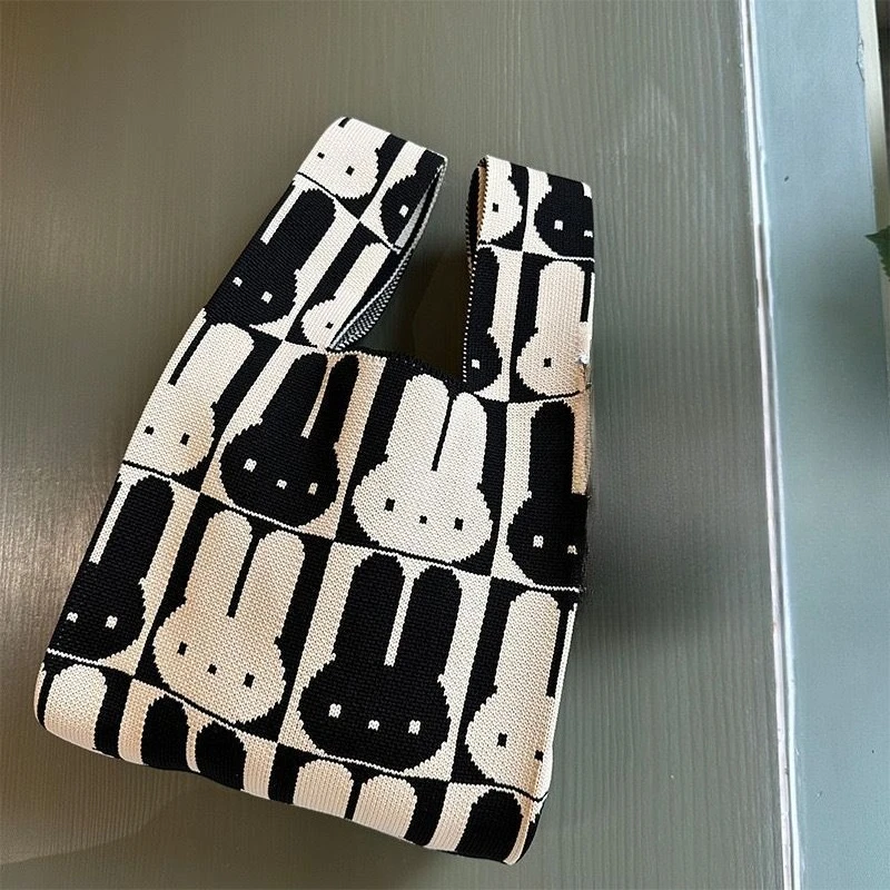 Chic Miffy Knitted Cartoon Tote - Stylish & Spacious Lunch Bag