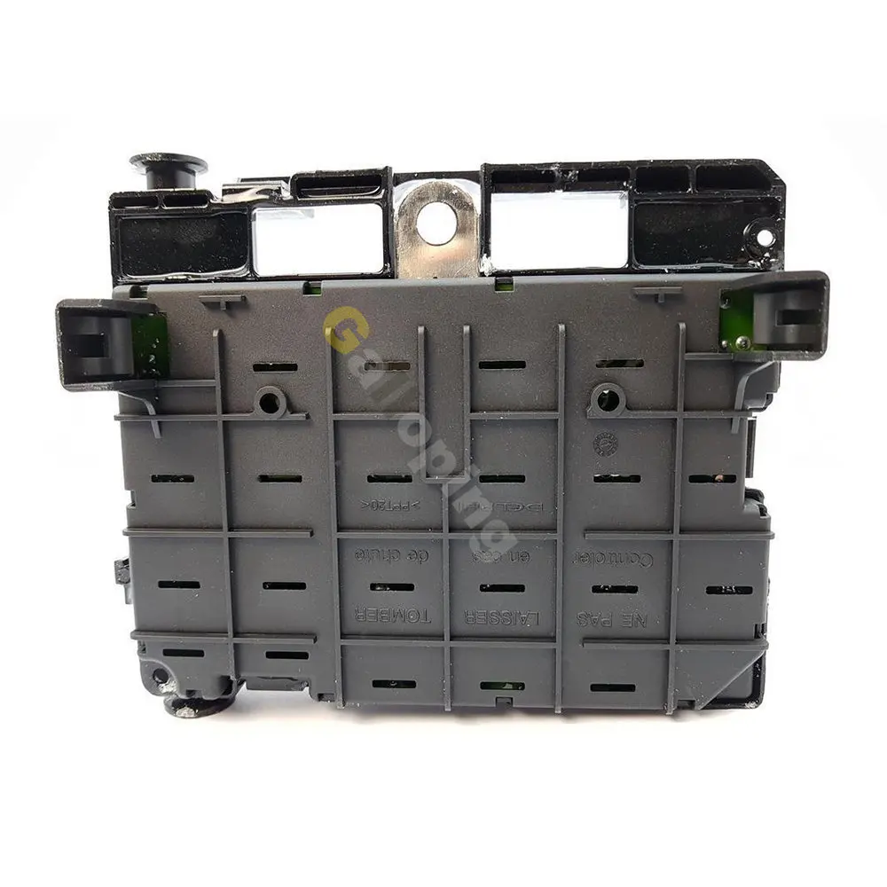 Fuse Box Assembly for Peugeot 206 307 406 807 Citroen C3 C5 C8 Xsara 1998-2011 9657608580 BSM B5 6500Y1 fuse box holder fuse box