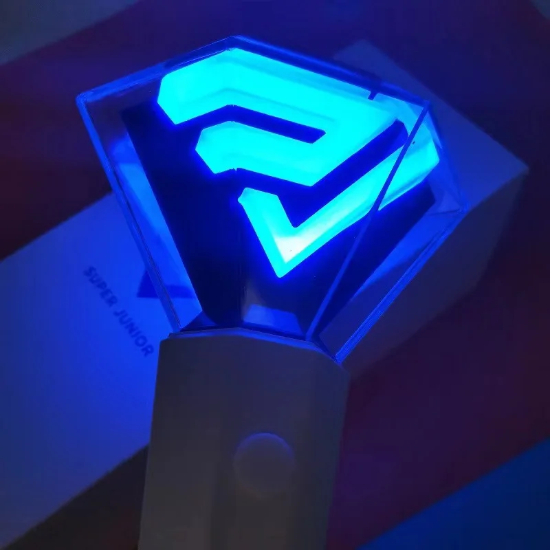 アイドル SUPER JUNIOR OFFICIAL FANLIGHT VER.2 SUPER JUNIOR Official Light Stick Fanlight Ver.2 S.M