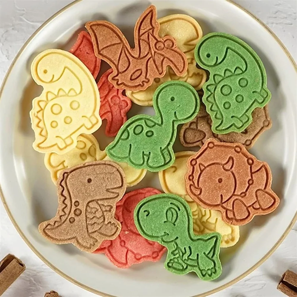 8PCS Dinosaur Animal Cookie Mold Dough Stamp Plastic 3D Pressable Cookie Mold DIY Candy Cake Baking Pastry Decorating Tools Cookie Cutter Baking Mold Cookie Mould Cookie Printing Mold Baking Decorating Tools Cookie Maker Press Kit