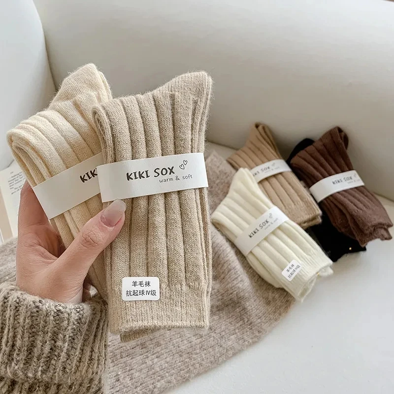 Winter frauen Socken Kaschmir Wolle Verdickt Warme frauen Socken Socken Japanischen Harajuku Einfarbig Warme Strümpfe
