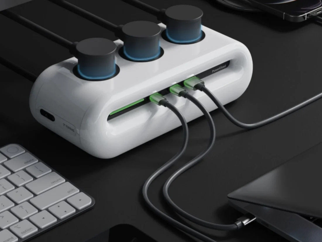 Rowplug65WquickchargemultifunctionchargerUSBpatchboard