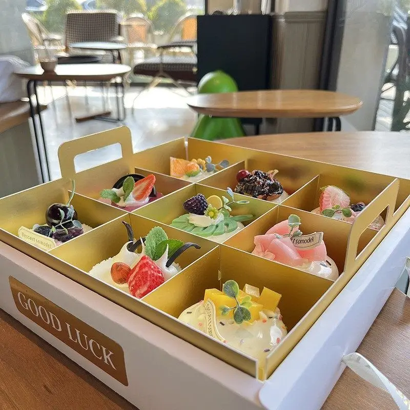 Transparent Four-Grid Dessert Cake Box 4 Compartments Clear Pastry Packaging Container ... - SKU TDCB0953 - UGI Packaging