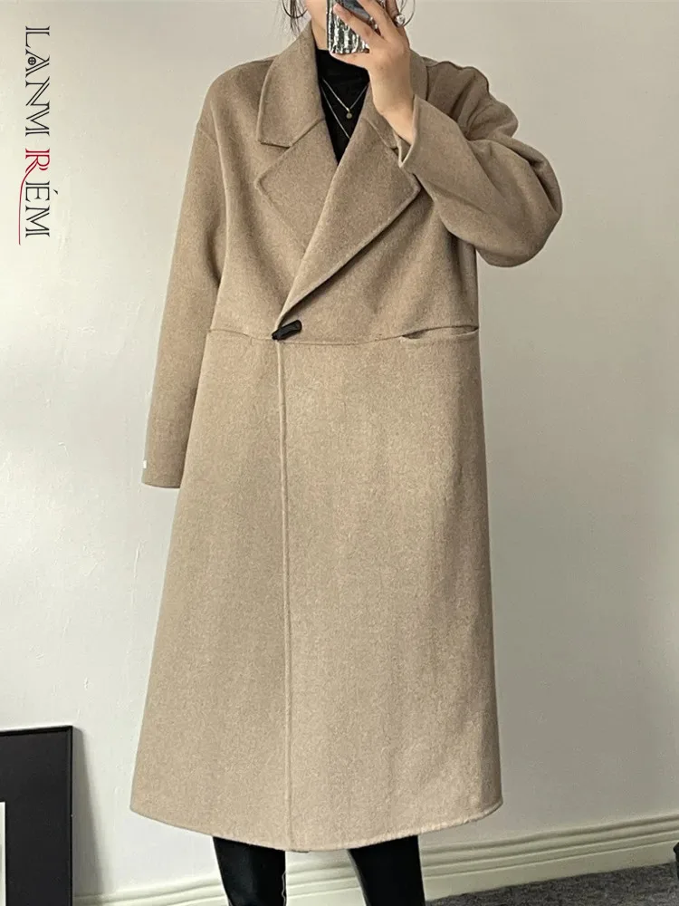 

[LANMREM] Horn Button Design Warm Wool Coats For Women 2024 Spring New Office Lady Elegant Female Outwear Fashion 26D7329