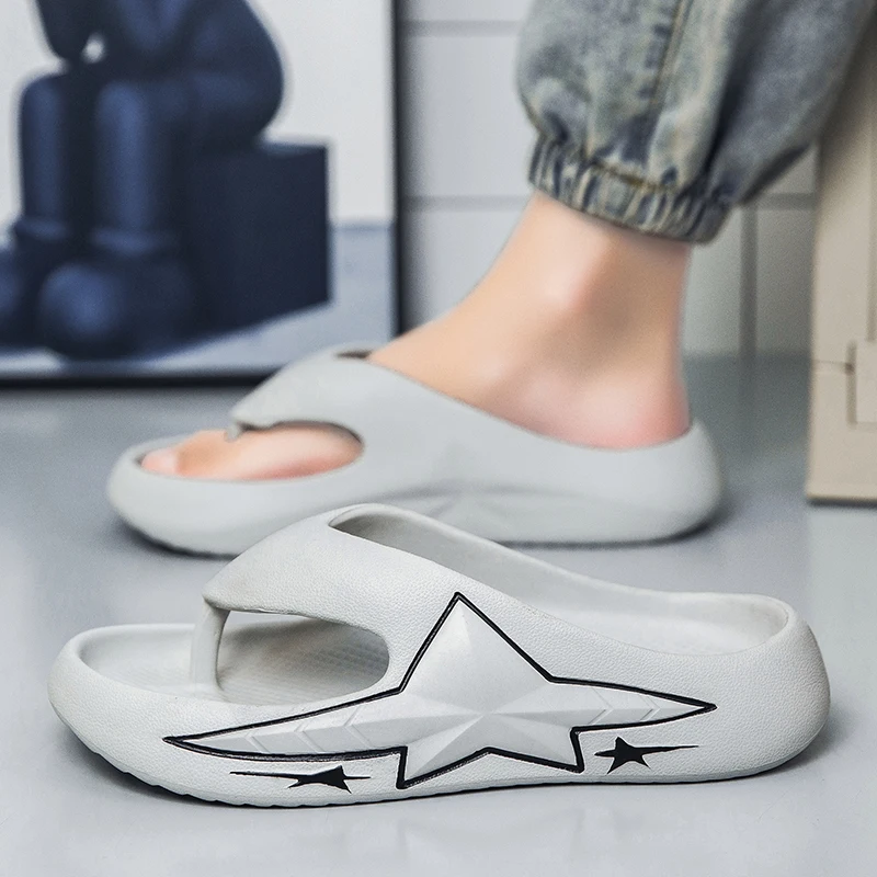 

Удобные летние мужские шлепанцы на мягкой подошве, легкие пляжные тапочки в елочку, водонепроницаемая обувь для дома, ванной комнаты, сада