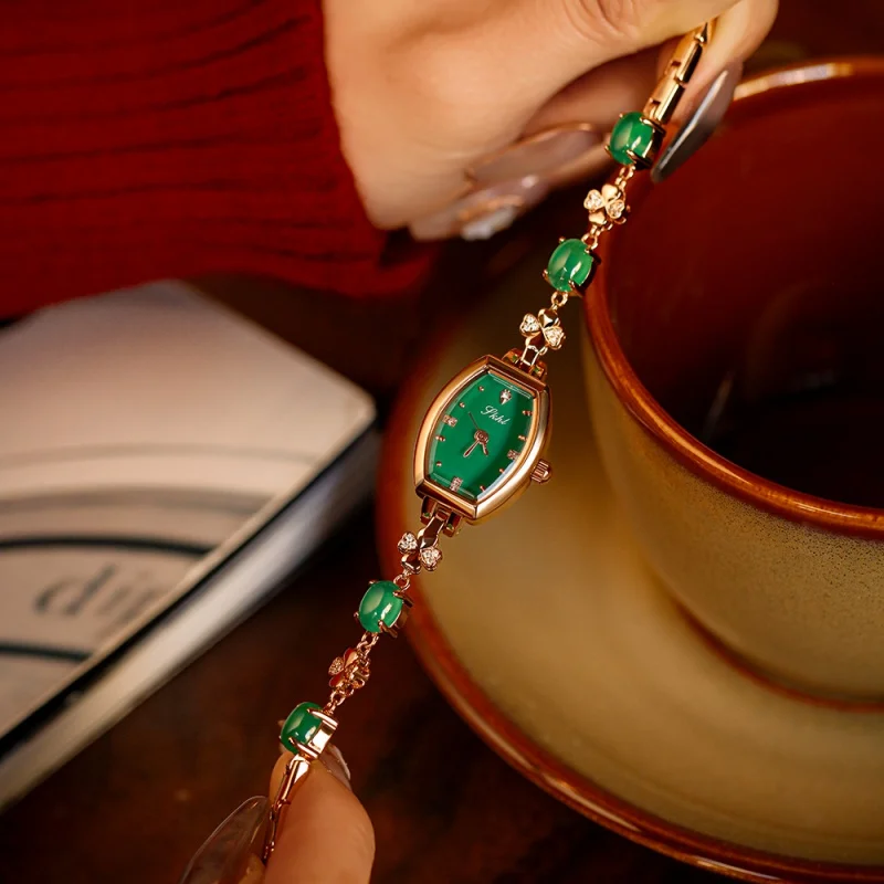 Women's Bracelet Watch Green Watch Temperament Vintage Romantic