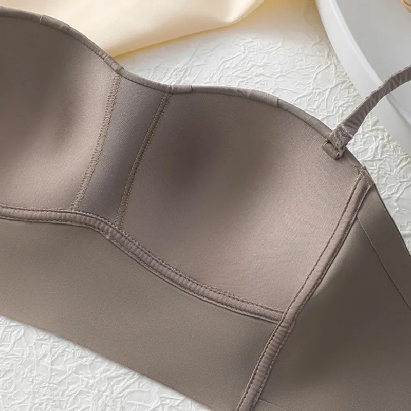 New Nylon French Pleated Bra New Detachable Ringless Thin Bra Without Underwire Seamless Underwear for Women Bras for Women