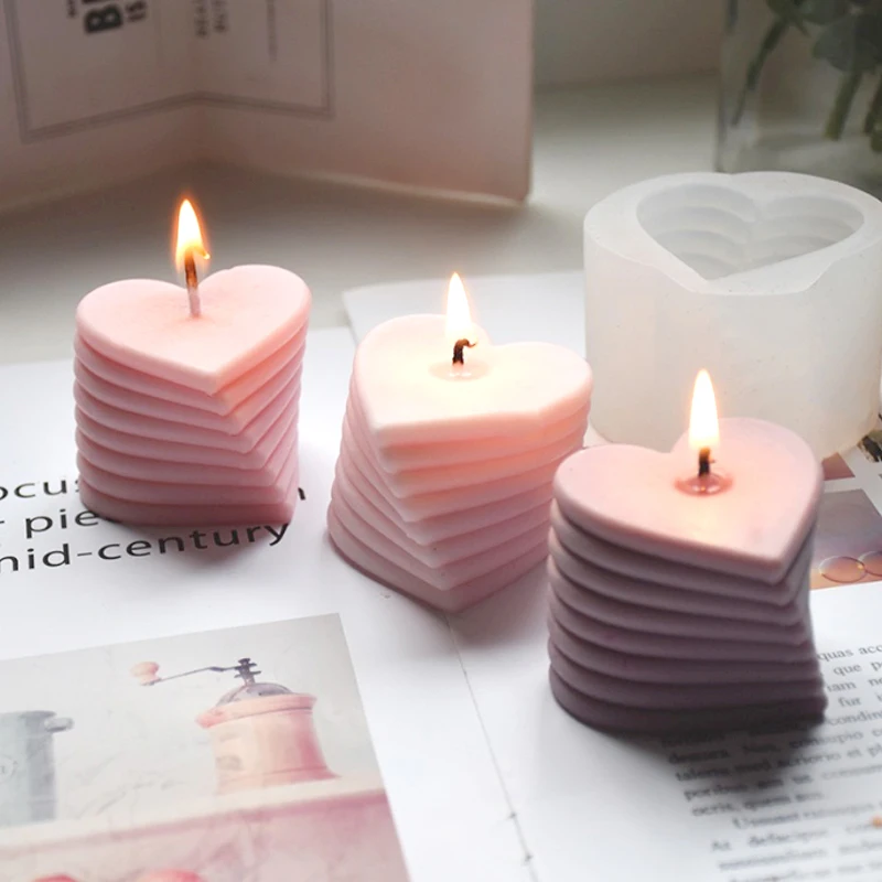 DIY: Scented Valentine's Candle 