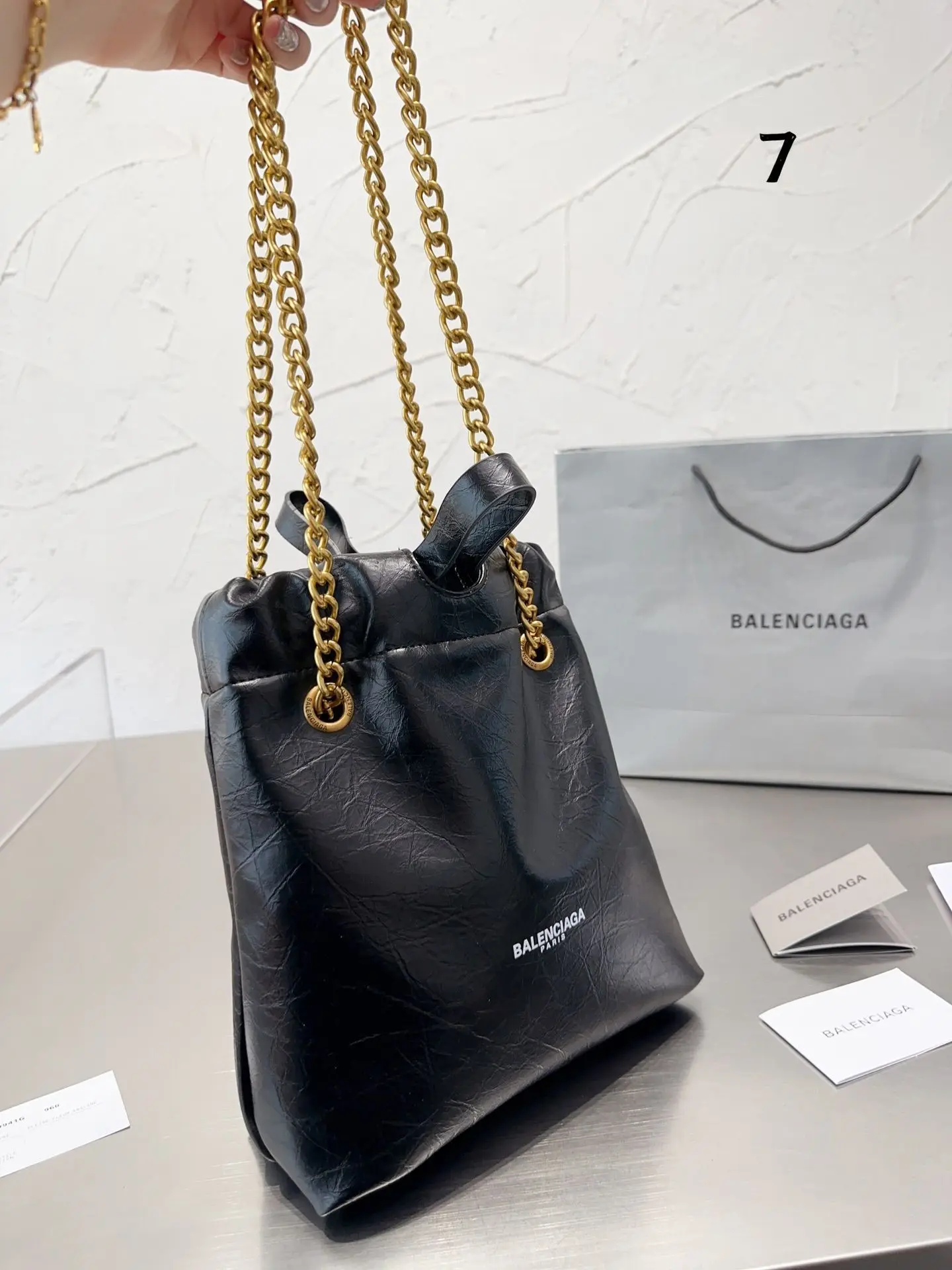 Сумочка BALENCIAGA 28см*25см черная