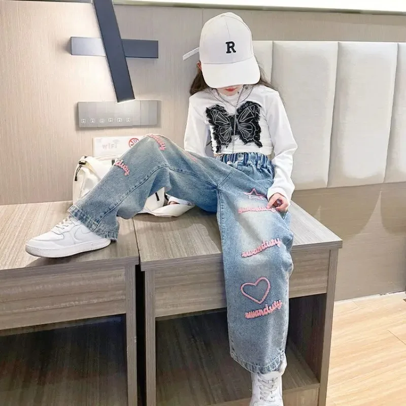 Girls' Wide-Leg Jeans with Heart & Star Design 3