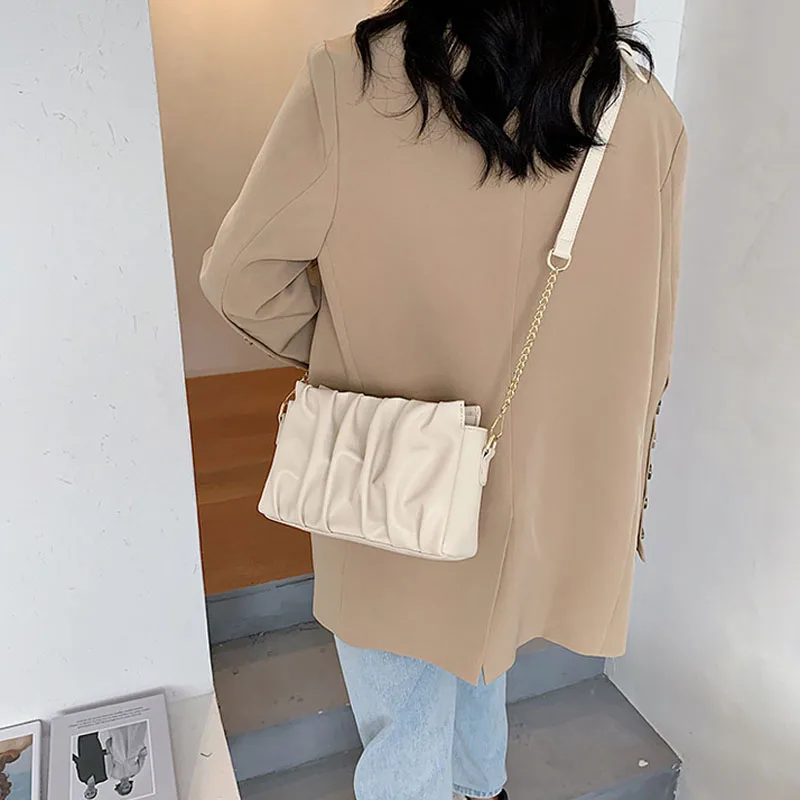 small square bag with gold chain single shoulder bag new trendy fashion women's  underarm bag