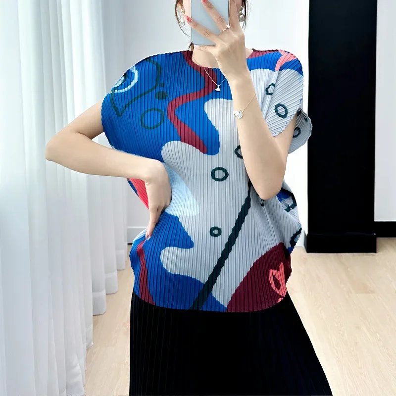 

Miyake Pleated T-shirt Women's 2024 Summer New High-end Casual Loose Fashion Printed Age-reducing Versatile Slimming Tops Women