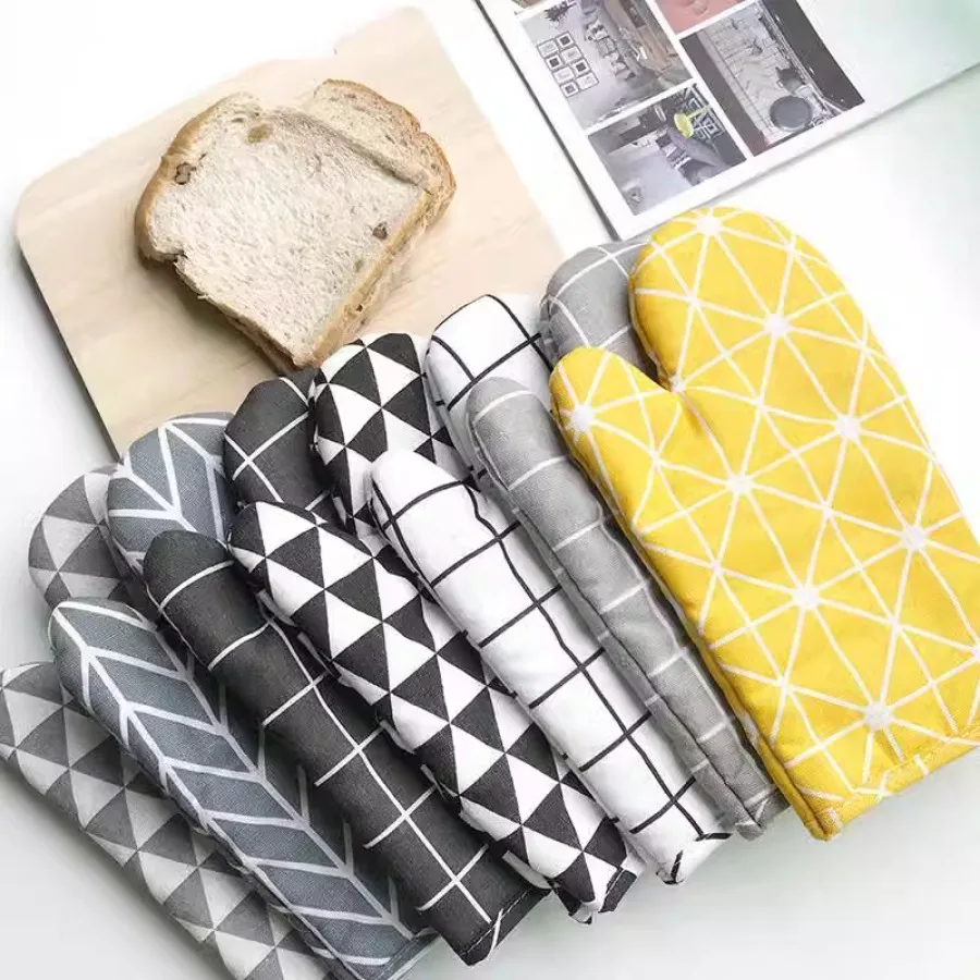 2 pieces of heat-insulating gloves heat-resistant microwave gloves high-temperature resistant kitchen and oven gloves