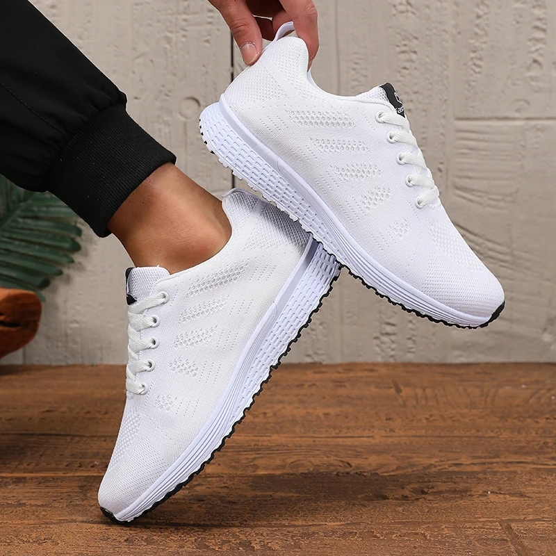 Men's Flat Bottomed Breathable Sneakers Summer Casual Lace Up Walking Comfortable Tennis Soft Sole Jogging Vulcanized Shoes
