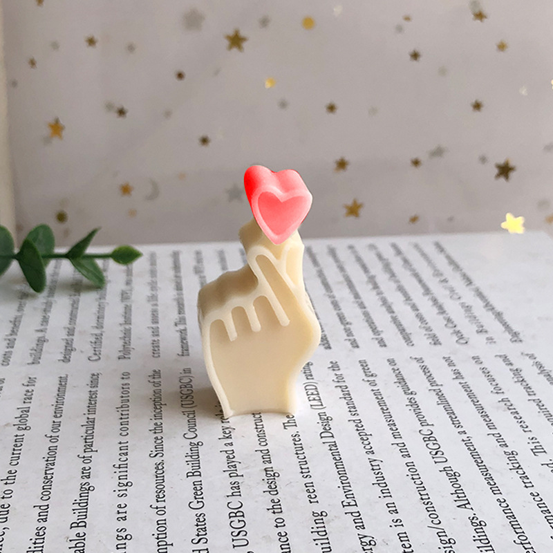 DIY Baked Heart To Heart Charm Pendant Set Chocolate Silicone Mold Korean Car Decoration Aromatherapy Gypsum Mold