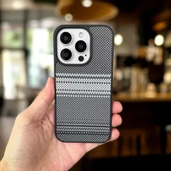 Luxurious Carbon Fiber Business Leather Phone Case Cover - iPhone 15 Plus (Hui)