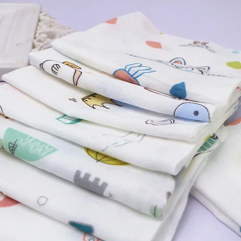 1Pcs 30*30cm Baby Bath Cotton Baby of Pure Cotton Gauze Soft Cartoon Pattern Bath Feeding Saliva Towel