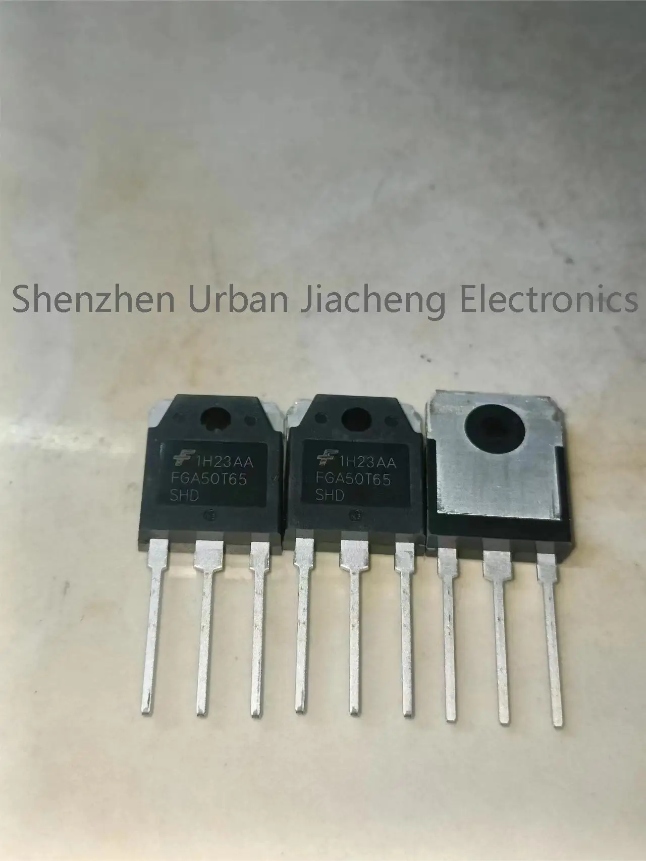 

FGA50T65SHD IGBT TO-3P 650V/100A импортное Оригинальное лучшее качество