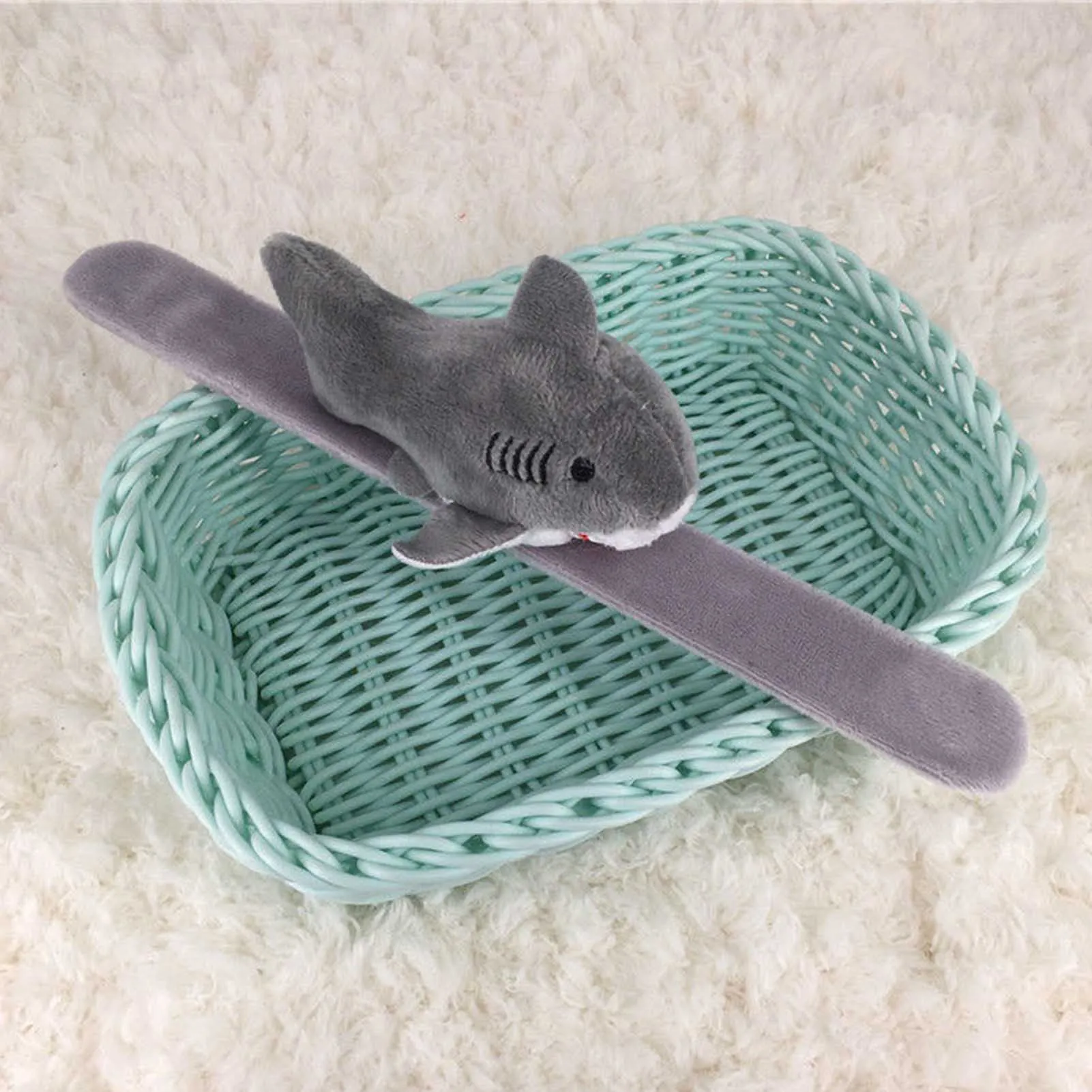 Plush Toys Party Toys Cute Plush Shark Slap Bracelet Wristband Adorable Animal Pattern Hands Clap Circle Toy for Kids Birthday Gifts Party Favors