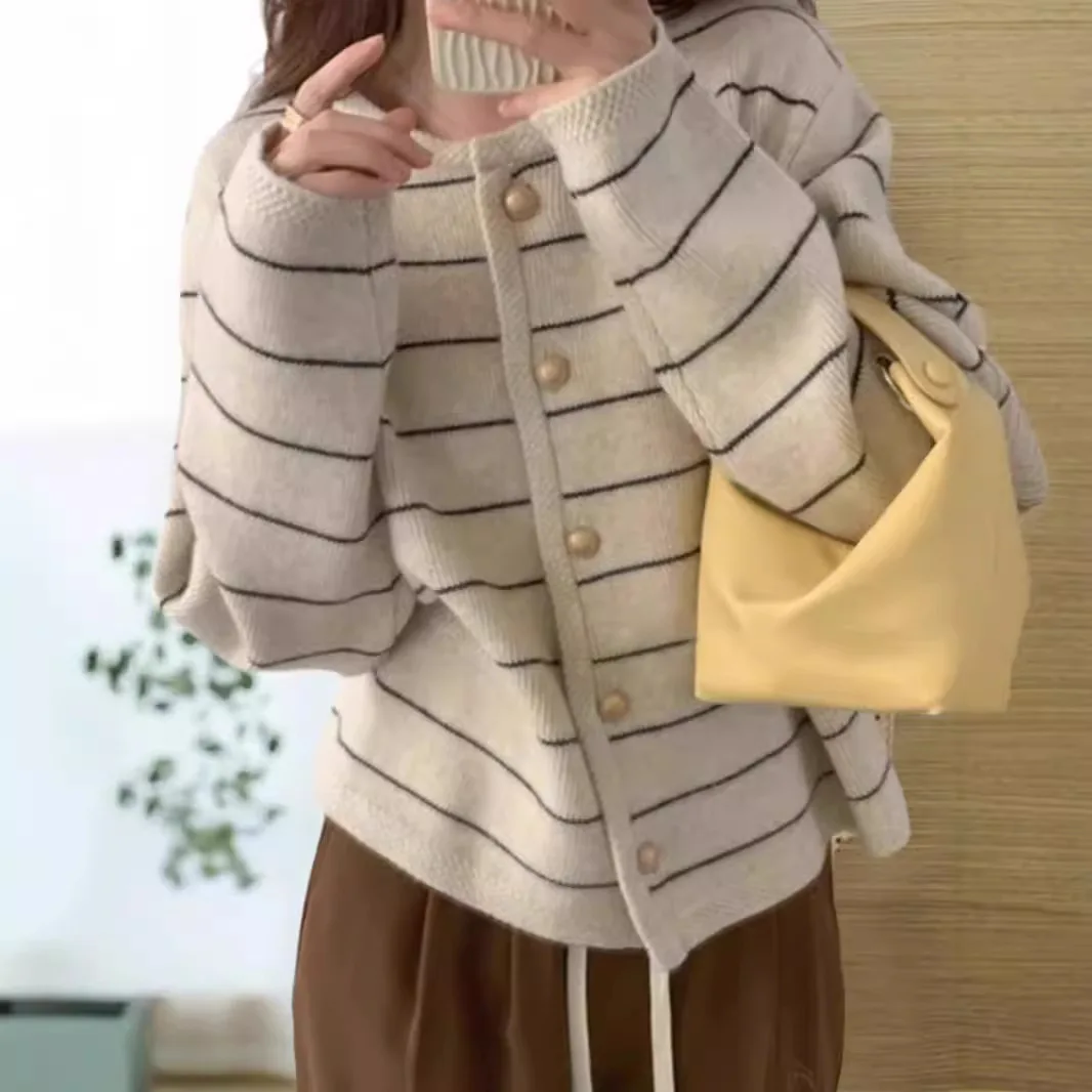Women Striped Knitted Sweater Autumn Spring Vintage Cardigan