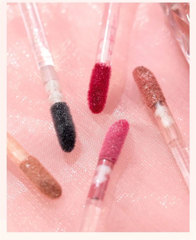 Lucidalabbra liquido effetto diamante glitterato idratante e duraturo_voghion.com
