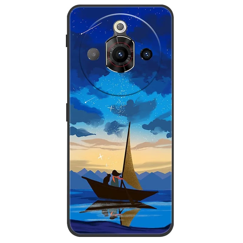 Astronaut Silicone Phone Case with Camera Protection - Stylish Back Cover  Coque